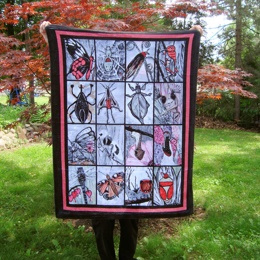 "Cuddle Bugs"   30" x 40"  Velveteen Plush Child's Blanket